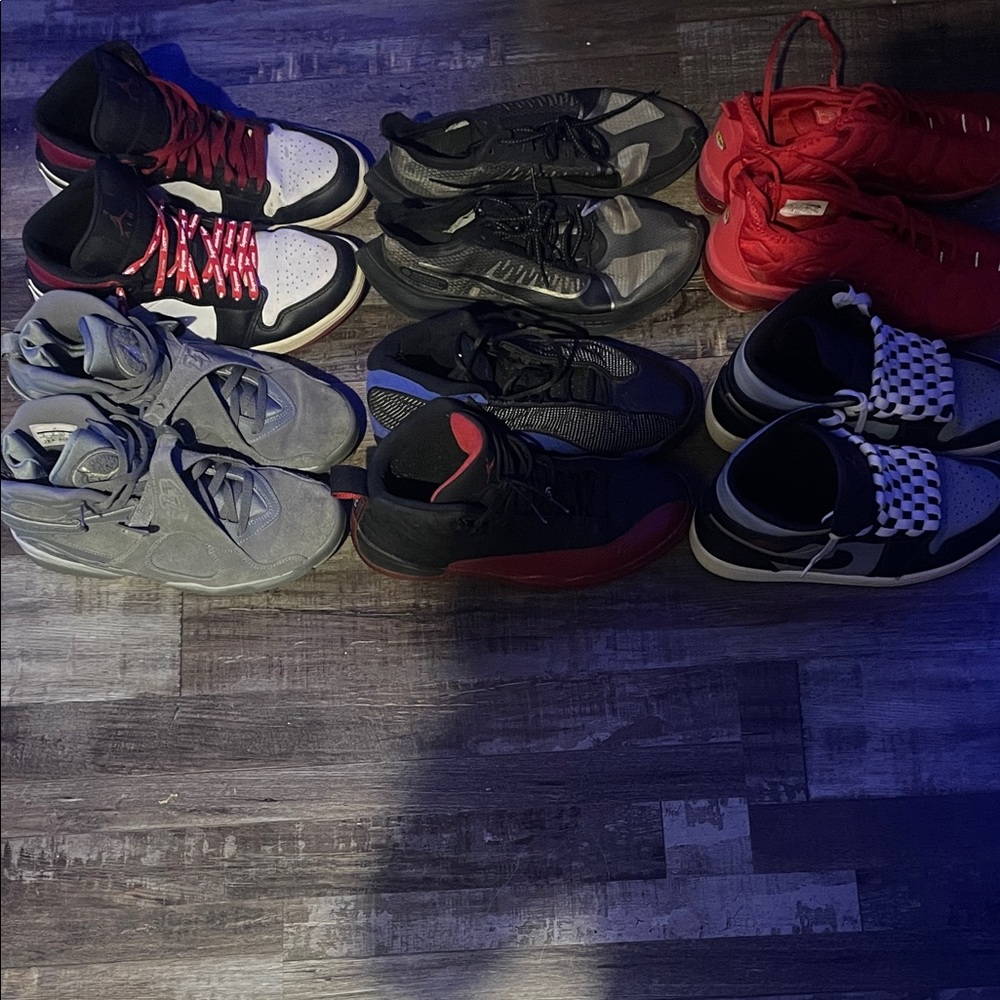Sizes 9-10.5 - Picture 3 of 4
